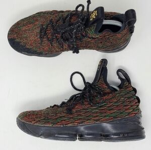 Nike Lebron 15 XV BHM Black Multicolor Red Green 897650-900 Men's Size 8.5 EUC